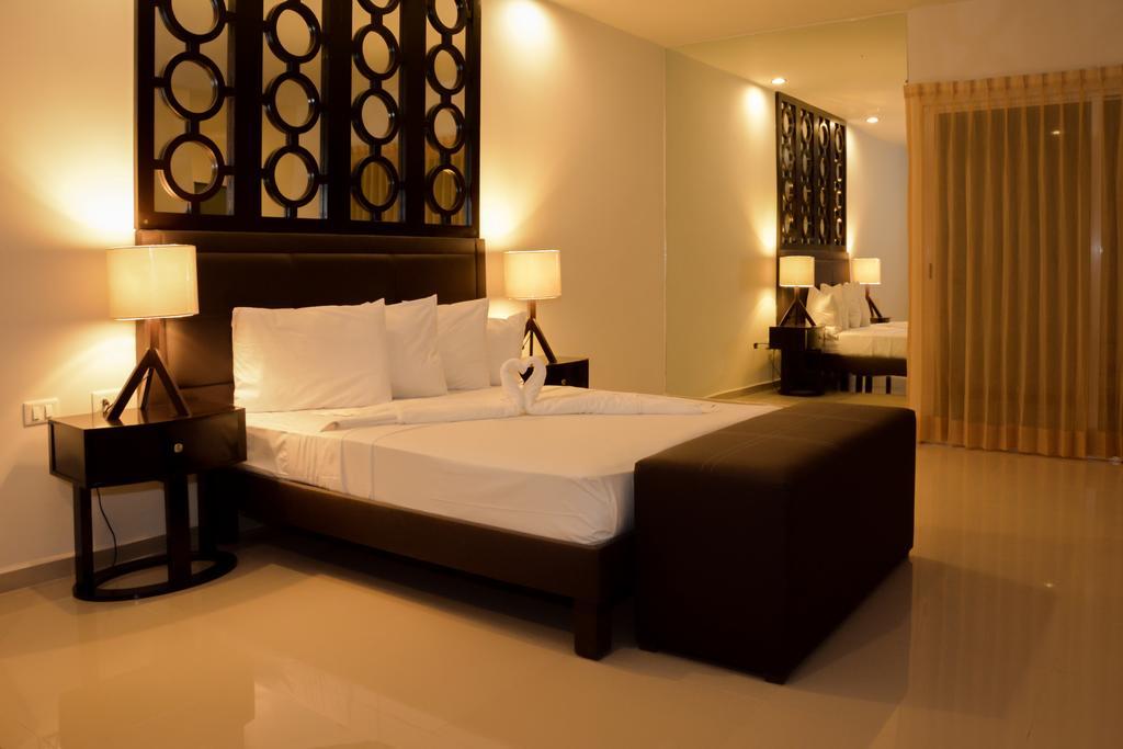 Vita Love Hotel Merida Bagian luar foto