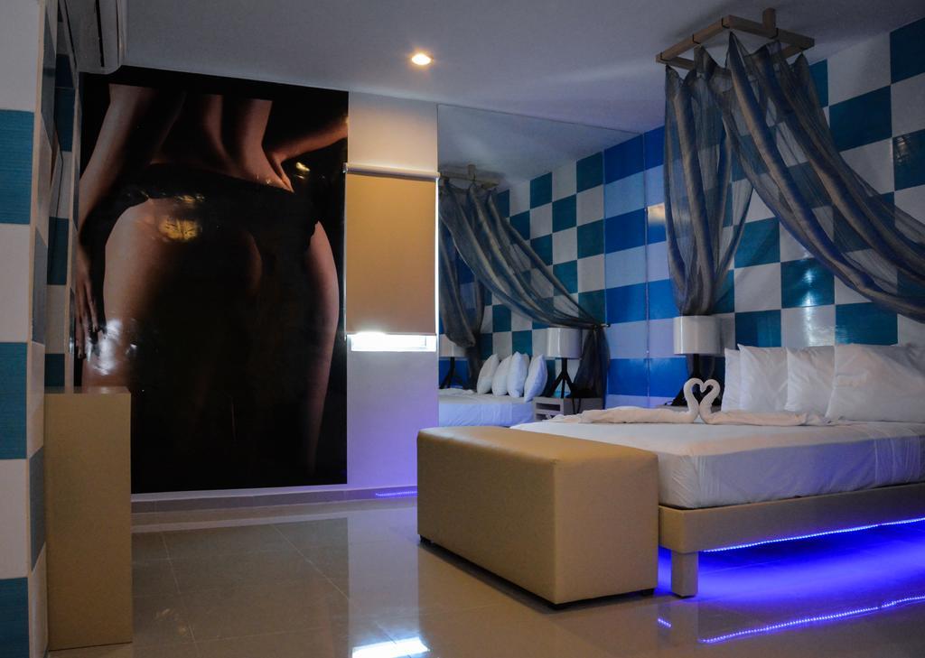 Vita Love Hotel Merida Bagian luar foto