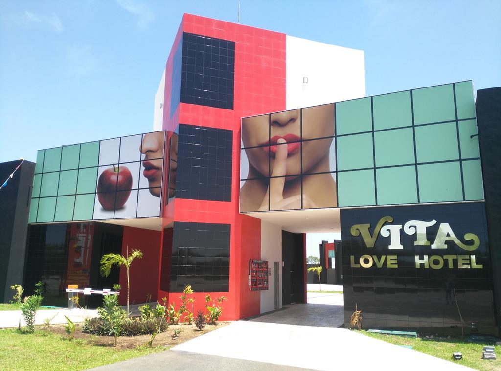 Vita Love Hotel Merida Bagian luar foto