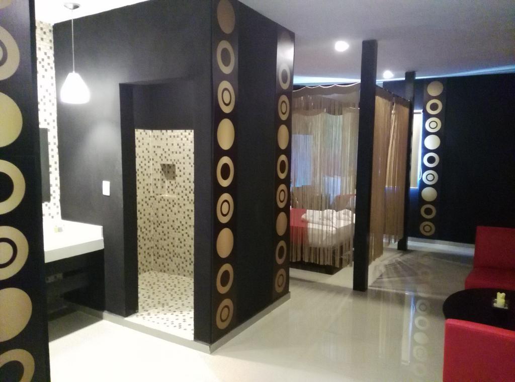 Vita Love Hotel Merida Bagian luar foto