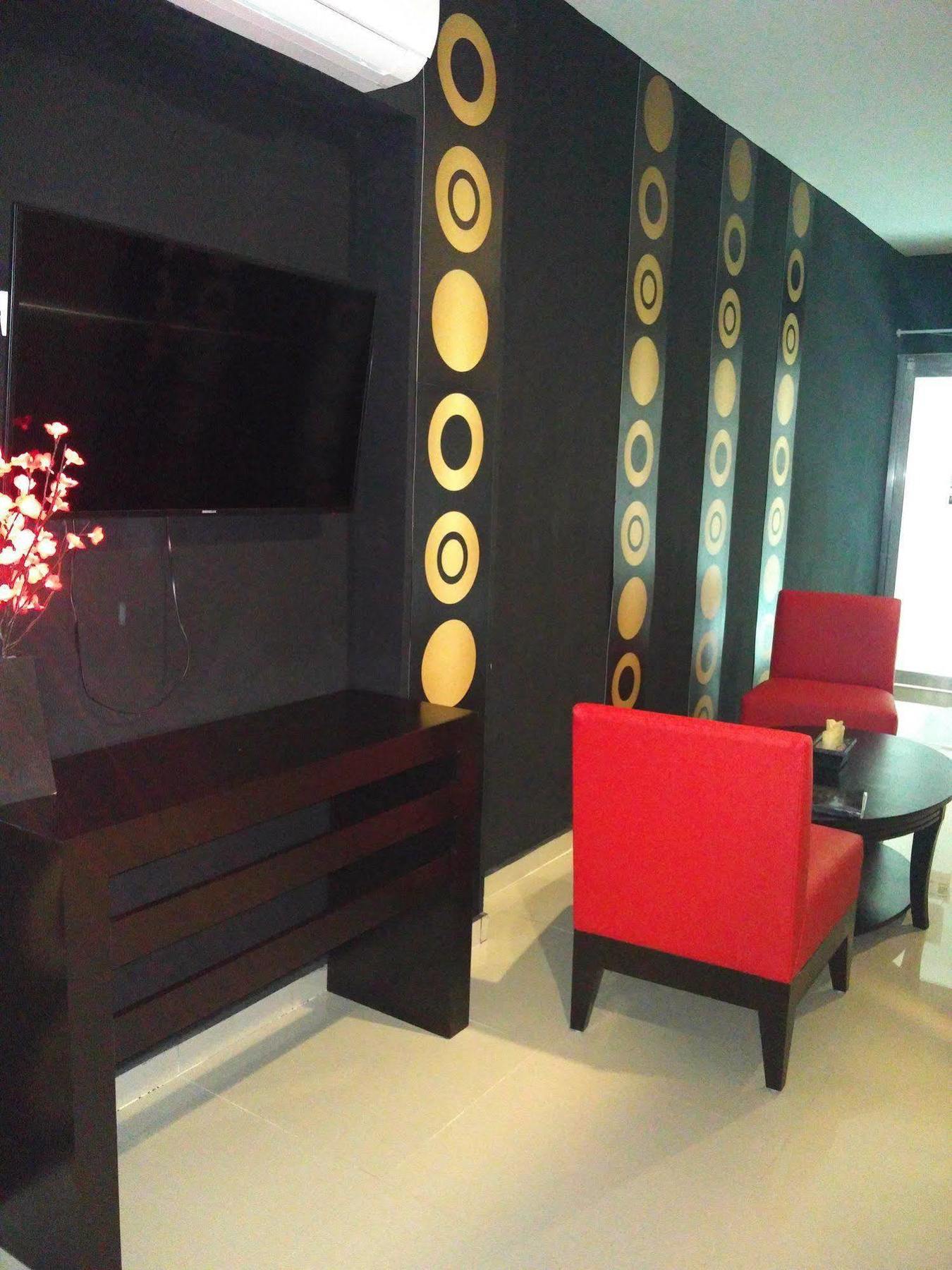 Vita Love Hotel Merida Bagian luar foto